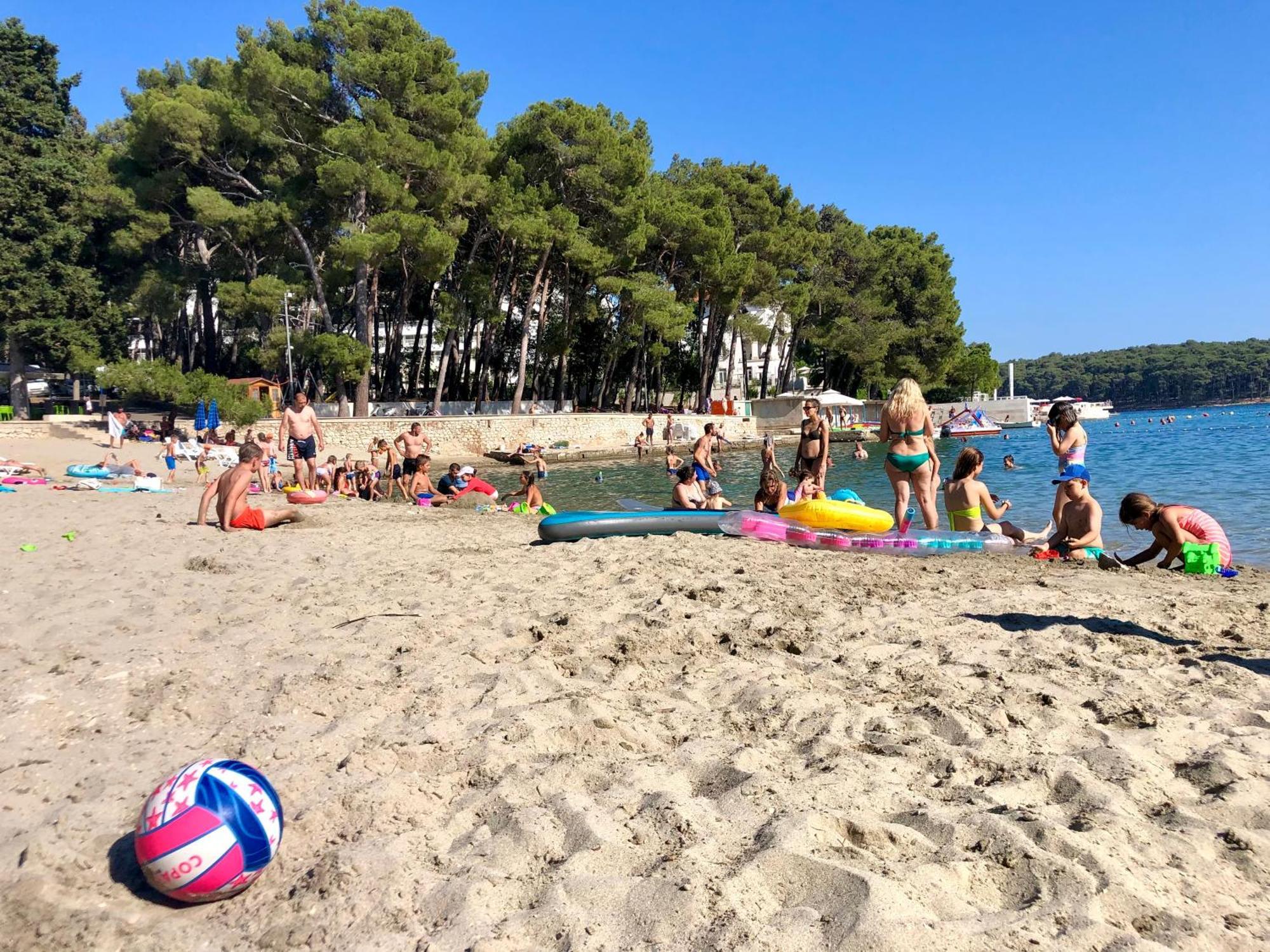 Glamping Tents | Losinj | Camp Cikat มาลีโลชินจ์ ภายนอก รูปภาพ